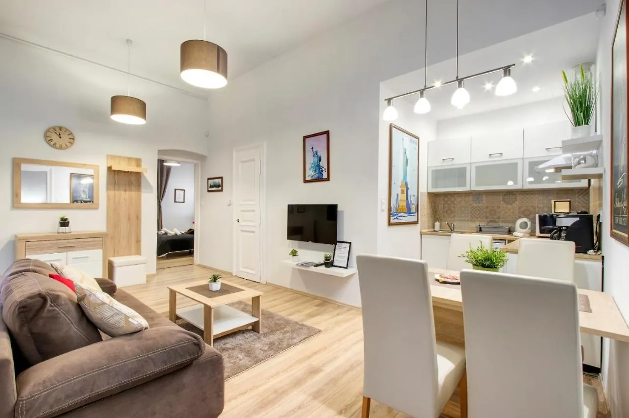 Standard Apartment By Hi5 - Weiner Leo بودابست
